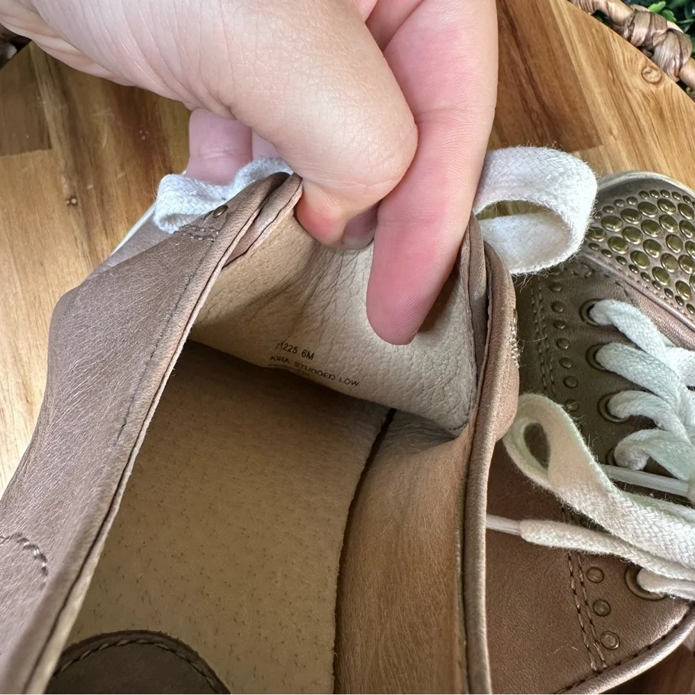 FRYE Kira Distressed Studded Taupe Leather boho Low Top Lace Up Sneakers‎